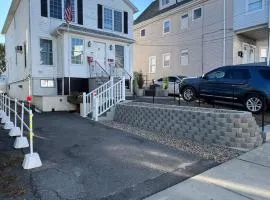 Off Broadway in Revere, MA 3Bed, 3BR GoodVariety