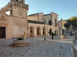 Central parking free