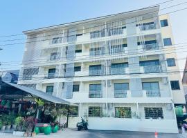 Collection O Room Lanna Hotel, hotel v destinaci Chiang Mai