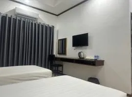 Avenue Hotel VangVieng