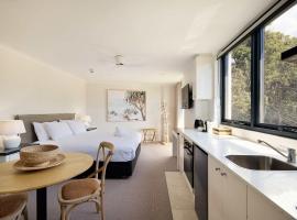King Bed Studios at Manly - 3min walk to Corso & Manly Beach, Hotel in Sydney