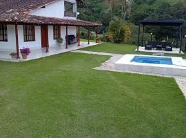 FINCA LA MIEL en Barbosa Antioquia