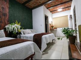 OYO Hotel Casa Zaragoza, hotel in Cedro