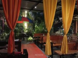 The Bohemian DeLuxe Homestay, hotel in Bongaigaon