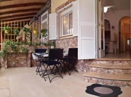 Casita Arenal, hotel en El Arenal