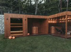 W szczerym lesie - Domek z sauną i jacuzzi w lesie nad Jeziorem Mucharskim