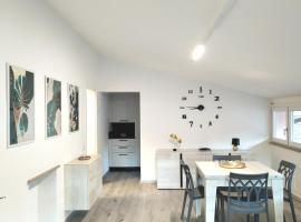 Sweet Home Longarone, hotel en Longarone