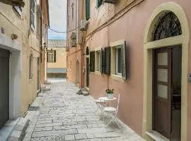 Petite Palace Apartment by Konnect, Old Corfu Town
