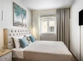 Petite Palace Apartment by Konnect, Old Corfu Town