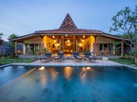 Hita Joglo Villa，位于佩母德兰的酒店