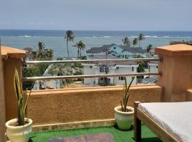 Sea-View Holiday Home With Swimming pool, ξενοδοχείο στη Μομπάσα