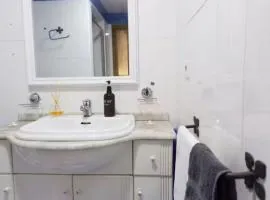 Habitación con baño compartido en Alicante 2