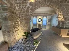 Akotika boutique