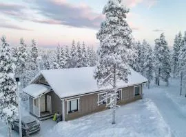 North Frontier 2-bedroom cabin