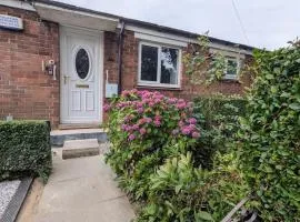 Flat, 2 double beds, free parking, near Arena