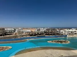 3 bedrooms penthouse with sea view