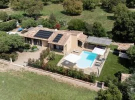 House near Porto-Vecchio, quiet