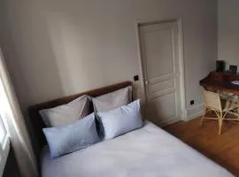 Suite confortable plein cœur du village