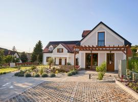 Villa Olea, hotel in Tihany