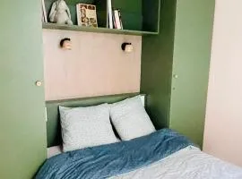 Jin's cosy apartment