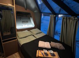 Aurorahut2 at Sauna Retreat, hotel v destinaci Rovaniemi