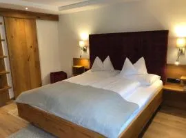 Hotel Garni Central - Zimmer - Studios - Apartments