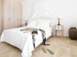 Deluxe King Size Studio - Aloe