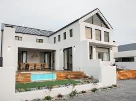 Yzer Heights Relaxed Luxury Stay, hotel a Yzerfontein
