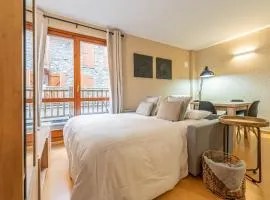 A Cozy Refuge - 2min drive to slopes - 4pax