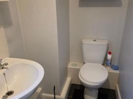 Near Colcheste town centre, ξενοδοχείο σε Hythe