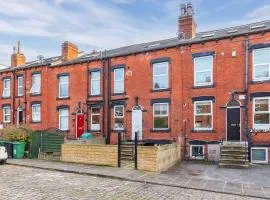 Spacious Two Bed House in Headingley