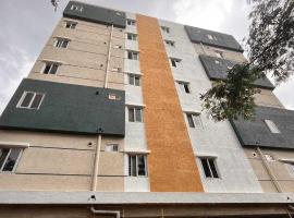 Townhouse Financial District Circle Hyderabad, hotel en Gundipet