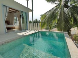 Peaceful Villa with Private Pool Garden Views by Sea N' Rent, Hotel in Haad Chao Phao