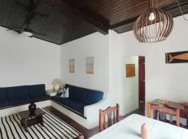 Excelente casa com garagem no centro de Búzios!