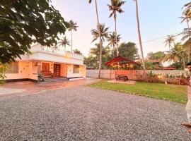 Elora cliff 3 bhk private entire cozy villa with kitchen on varkala cliff, hotel in Varkala
