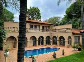 Kloofyard Guesthouse