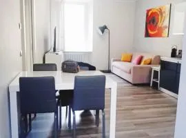 Central beautiful flat a pochi passi dal lago