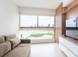 Vista Incrível para o Rio e Mar - PC907