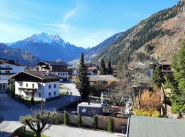 Boardwalk center, hotel in Mayrhofen