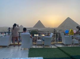 Golden Pyramids View Inn, hotel v Káhiře
