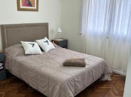 Departamento centrico Maipu 146, готель у місті Танділь