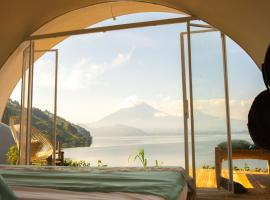 Kisoro Art Island, Hotel in Kisoro
