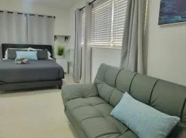 Kevin#B Chic Studio with Patio near Fort Lauderdale Beach