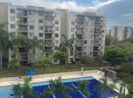 Apartamento Vacacional en Hacienda Peñalisa Ceiba Ricaurte, ξενοδοχείο σε Ricaurte