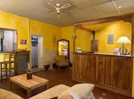 Hotel De Provence, hotel in Digne-les-Bains