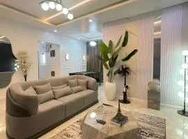 Mikkos Haven - Luxury 3 Bed in Jahi