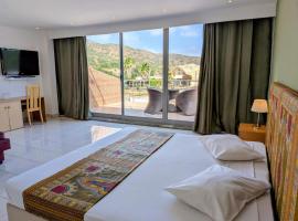 Strela Hotel Cachoeira, hotel v mestu Tarrafal