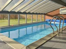 6 Bedroom Stunning Home In Give