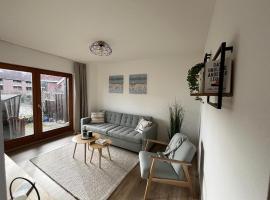 L36EG links, hôtel à Lemkenhafen auf Fehmarn