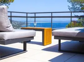 Résidences des Peyrons vue exceptionnelle mer et sur les Iles d'Or